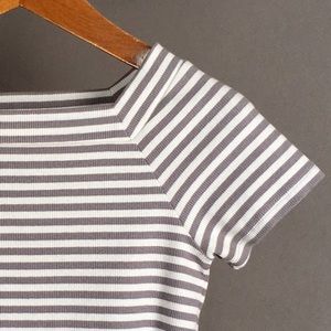 9-H15 St CL Anthro Crop Top Size Small .